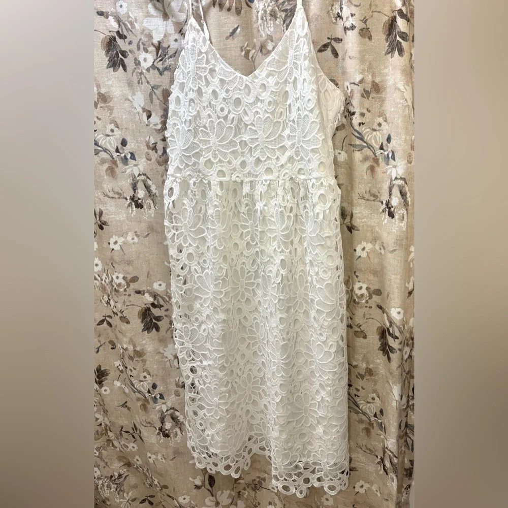 ASOS White Floral Lace Midi Dress - Picture 7 of 8